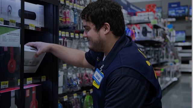 The application of Walmart RFID technology - RAIN RFID tag RFID reader